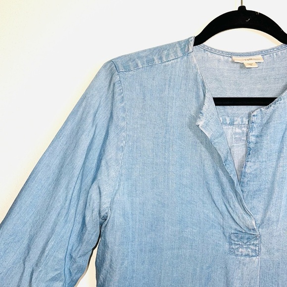 J. Jill Denim Medium Wash Chambray Split Neck Popover Tunic Top Medium Women’s - Picture 3 of 10